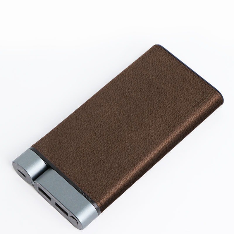 10000mAh Power Bank Μεταλλικό Κέλυφος Δερμάτινο Φινίρισμα 2pcs USB-A 1pc Type-C θύρες