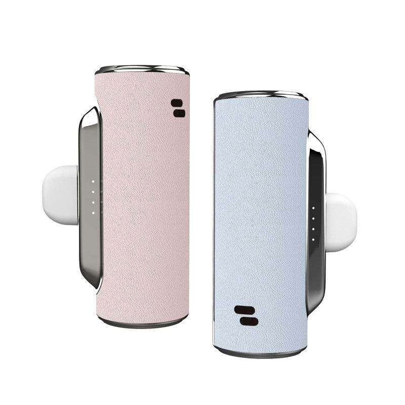 Απλή τσέπη μεγέθους Power Bank 4500mAh με ενσωματωμένο συνδετήρα τύπου C